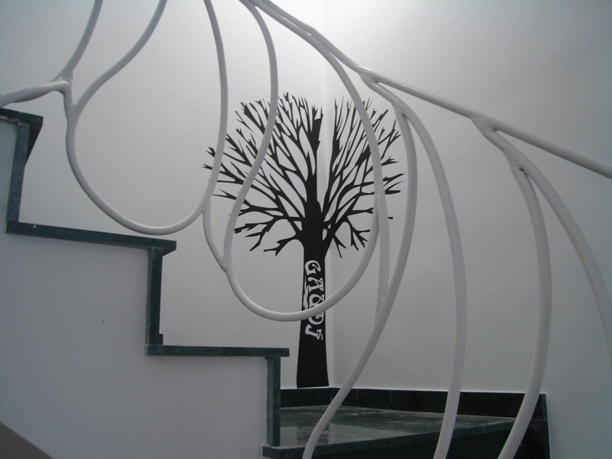 Hostal Gaudi Cuenca เกว็งกา ภายนอก รูปภาพ