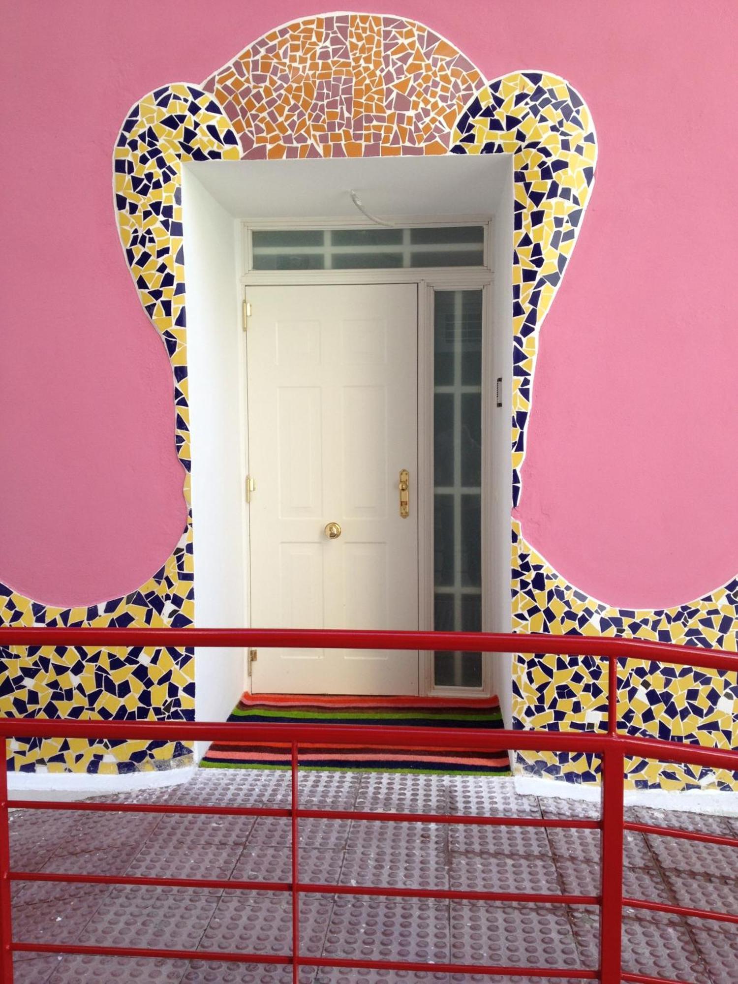 Hostal Gaudi Cuenca เกว็งกา ภายนอก รูปภาพ